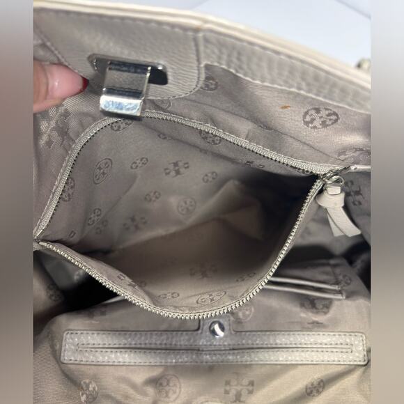 Tory Burch Leather Turn Lock Chain Tote Bag ✨ - Picture 9 of 9